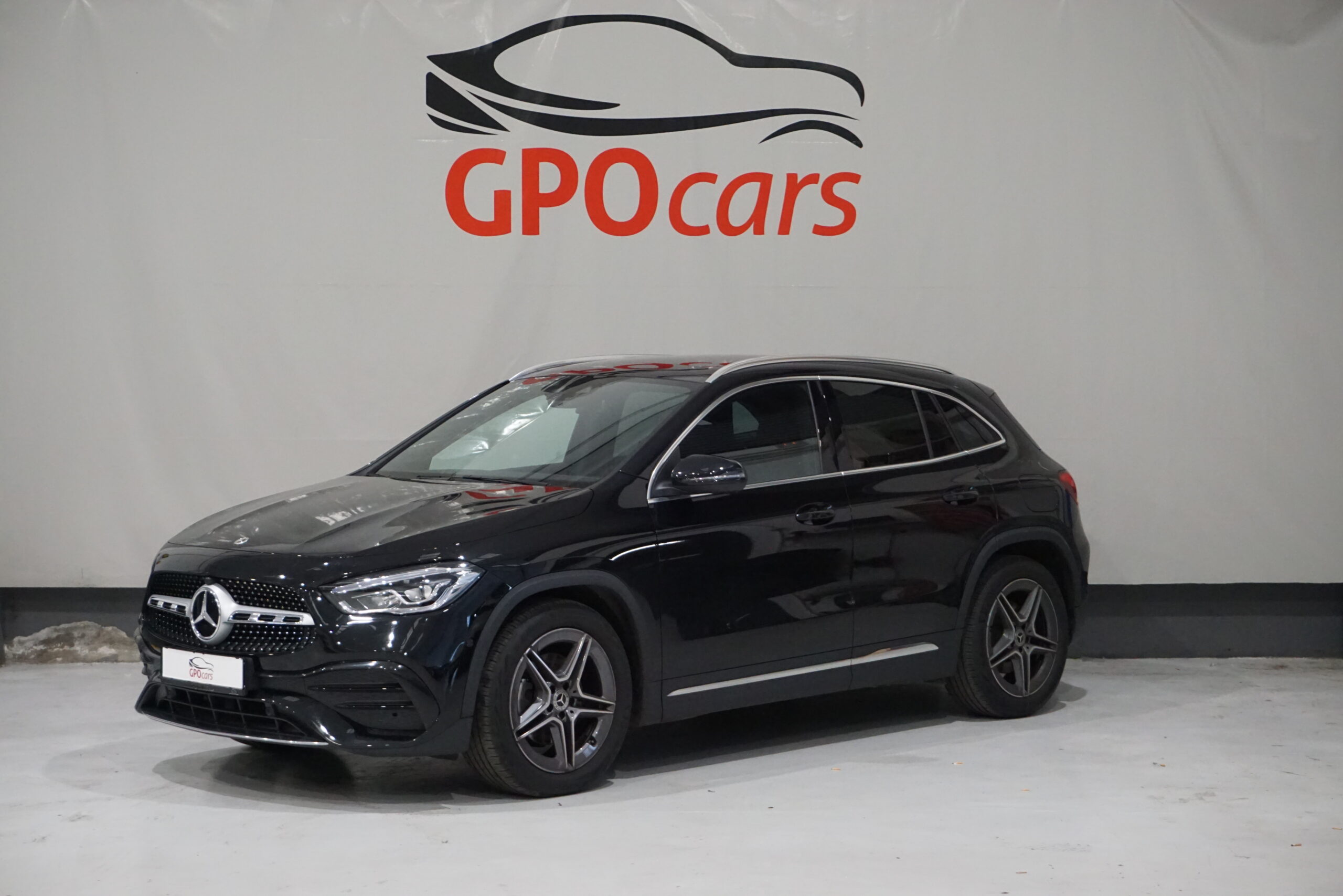 Mercedes-Benz GLA250 4-Matic AMG-Line 2.0T 224CV